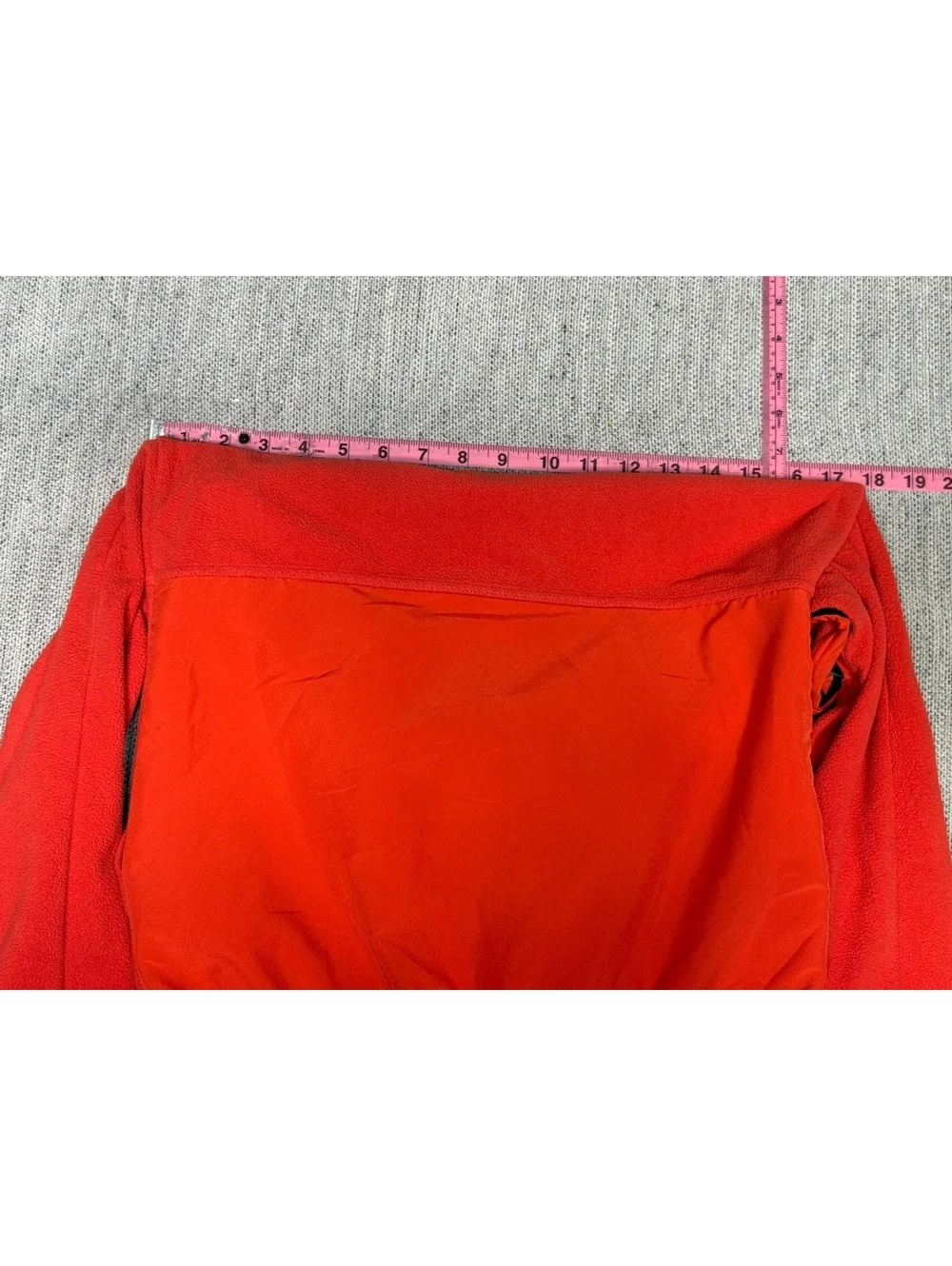 Under Armour Men's ColdGear Loose Fit Red Half-Zip Fleece